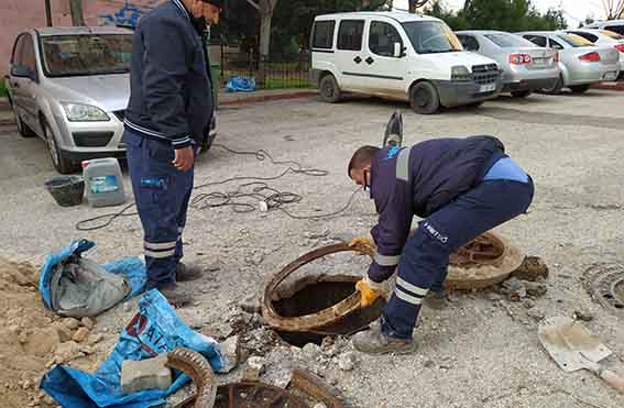 KIRIKHAN’DA RÖGAR KAPAKLARI YENİLENDİ