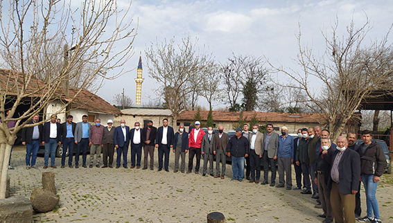 AK PARTİ’DEN MAHALLE ZİYARETLERİ