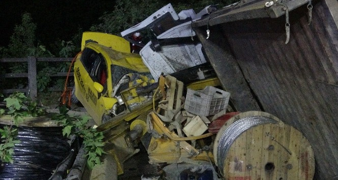 Freni boşalan vinç dehşet saçtı