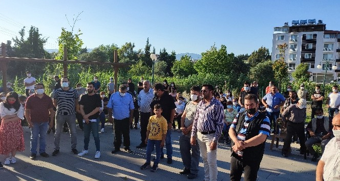 Ailesi 6 ay önce denizde kaybolan 23 yaşındaki Ali’nin bulunmasını istiyor