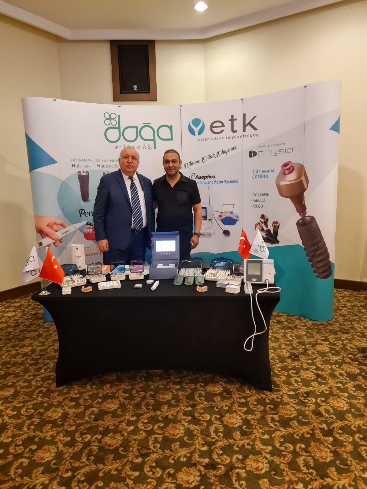 DİŞHEKİMLERİNDEN BİLİMSEL TOPLANTI