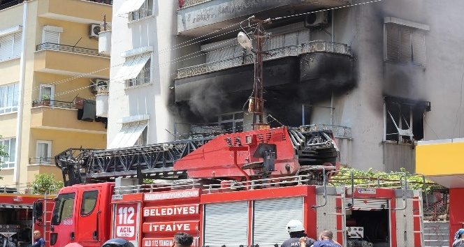 Hatay’da korkutan yangın