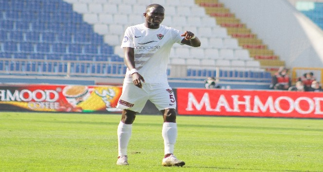 Sackey, 2 yıl daha Hatayspor’da