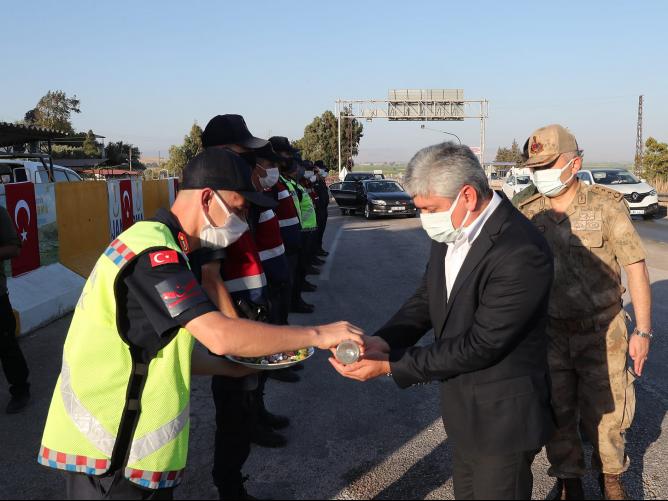 Vali Doğan’dan Güvenlik güçlerine Bayram ziyareti