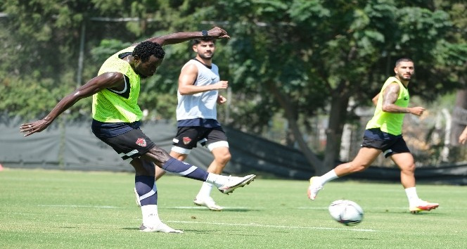 Hatayspor milli arada çalışmalarını sürdürüyor
