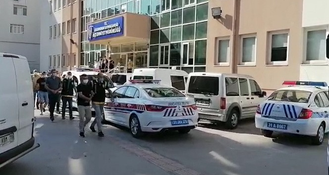 İskenderun’da yasa dışı bahis operasyonu: 35 gözaltı
