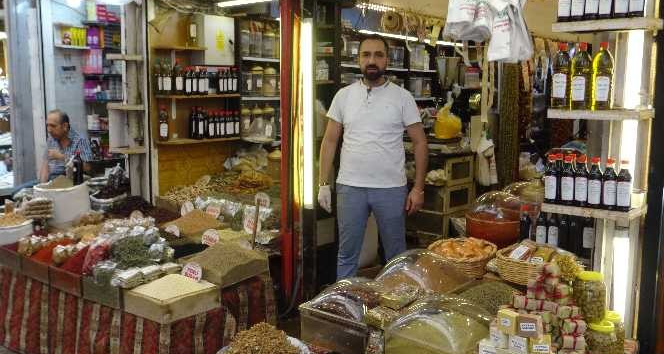 Hatay’da yeni hasatla yöresel ürünlere ilgi arttı