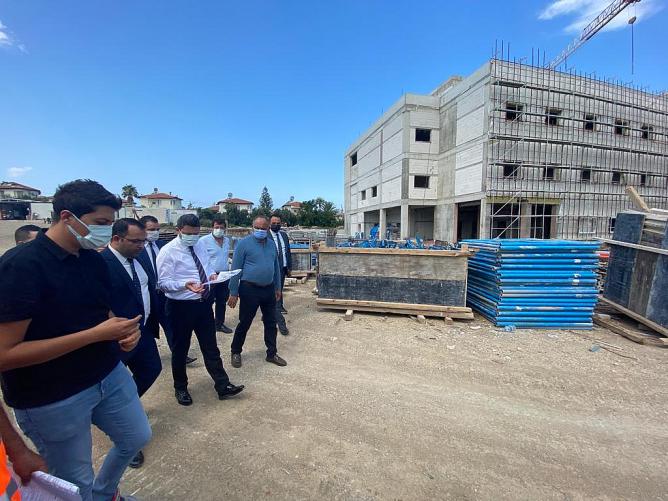 Kaymakam Gökpınar Hastane inşaatını inceledi