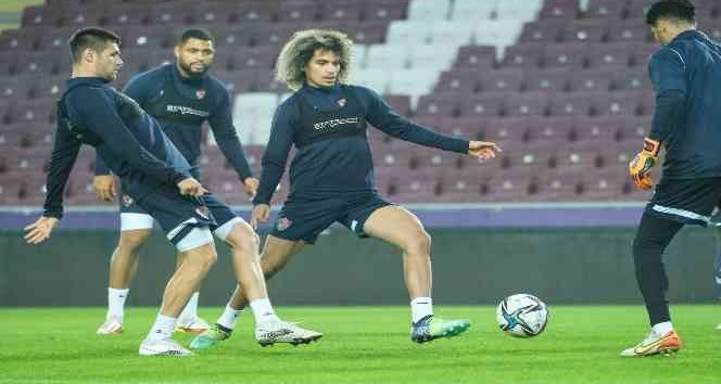 Ömer Erdoğan “Zor bir takıma karşı oynayacağız”