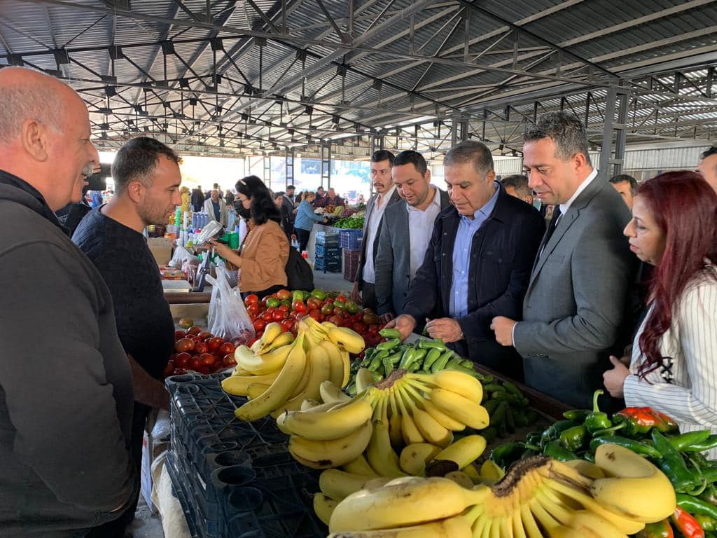 PAZAR YERİNİ ZİYARET ETTİLER
