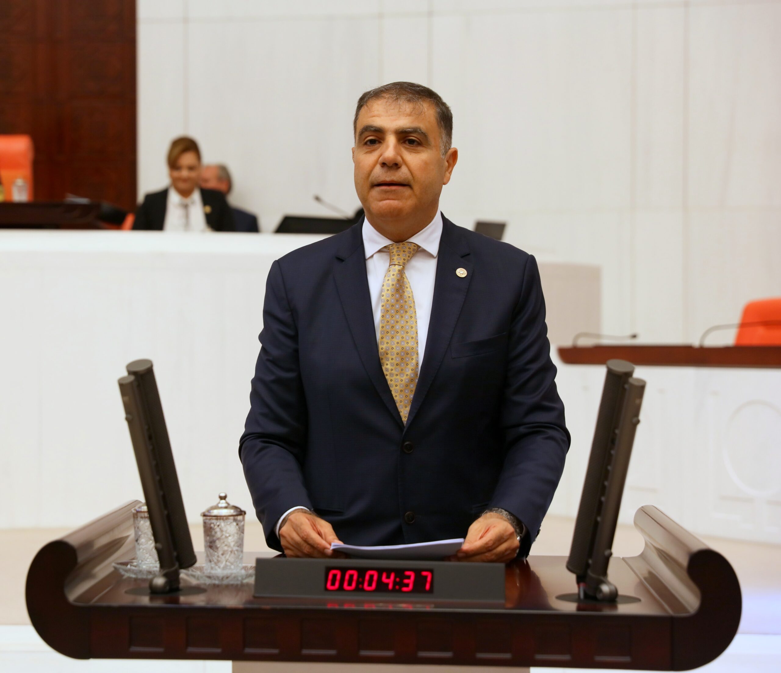 GÜZELMANSUR “YERLİ ÜRETİMİN %20’SİNE ULAŞAN AFRİN ZEYTİNYAĞI İÇİN ŞİMDİ DE ÖNEMSİZ DİYEBİLECEKLERMİ”