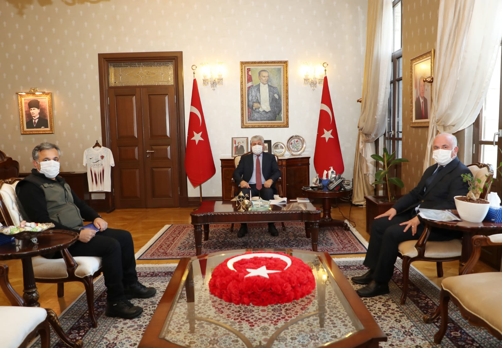 Vali Doğan’a, Ziyaret