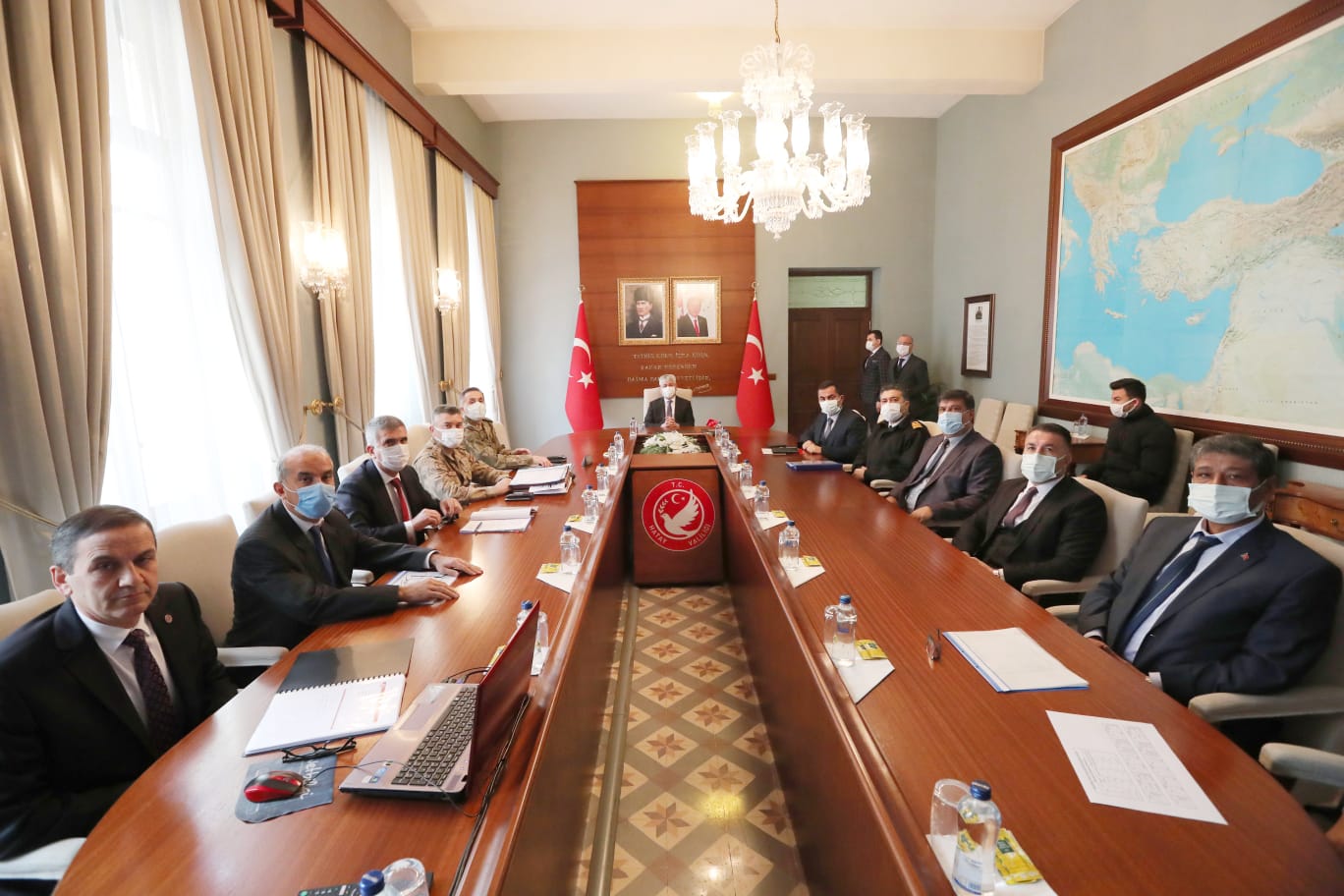 Vali Doğan Başkanlığında, “Akaryakıt Kaçakçılığı  İle Mücadele” Toplantısı Gerçekleştirildi