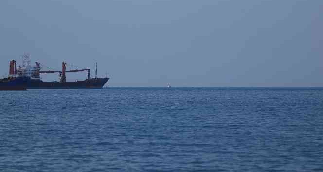 İskenderun Körfezi’nde dinamit yüklü konteyner denize düştü