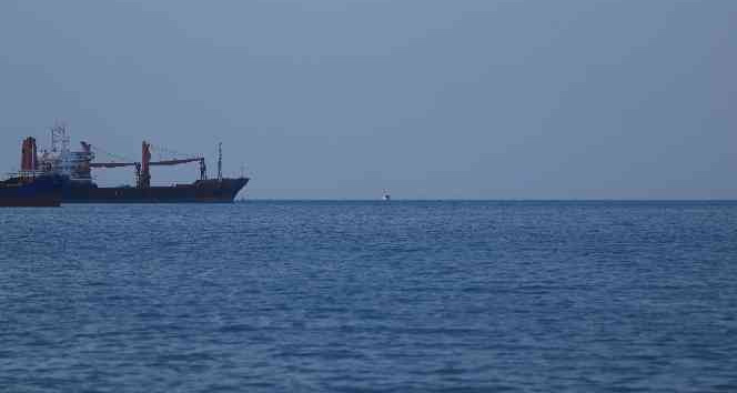 İskenderun Körfezi’nde dinamit yüklü konteyner denize düştü