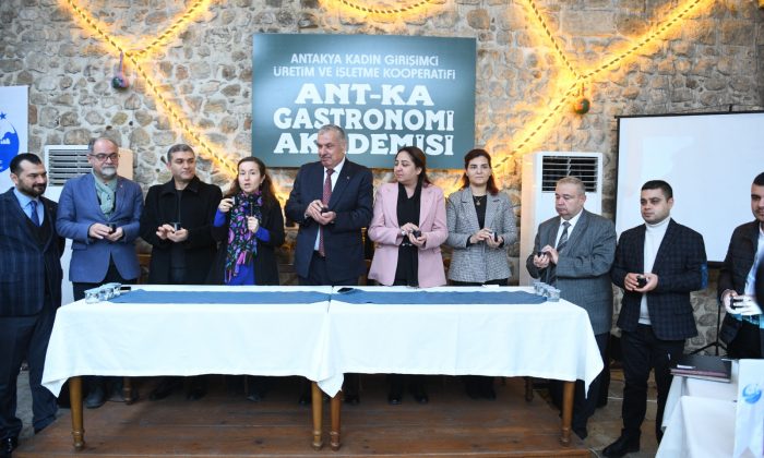 ZEYTİNYAĞI ÜRETİCİSİ UZMANLAŞACAK