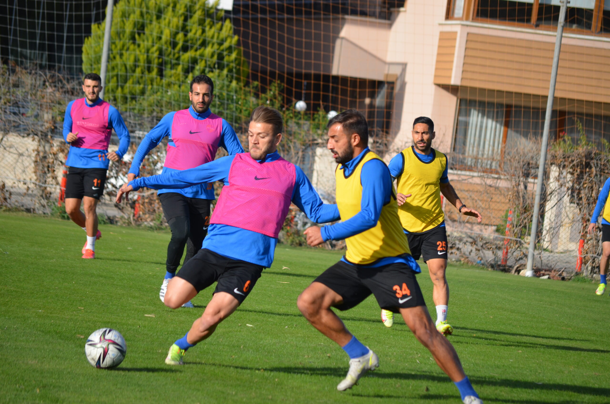 İSKENDERUN SPOR DARICA MAÇINA HAZIRLANIYOR