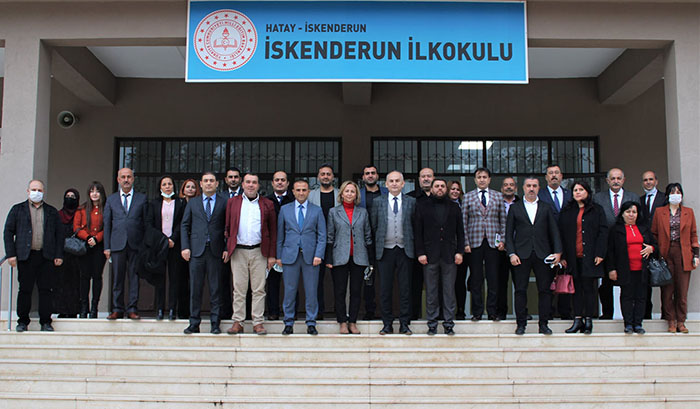 İSKENDERUN İLKOKULU’NDA EĞİTİM VE İSTİŞARE TOPLANTISI