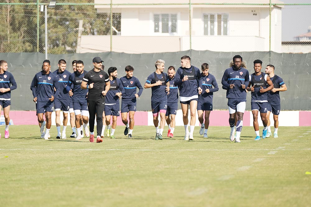 A.HATAYSPOR LİDER’E HAZIRLANIYOR