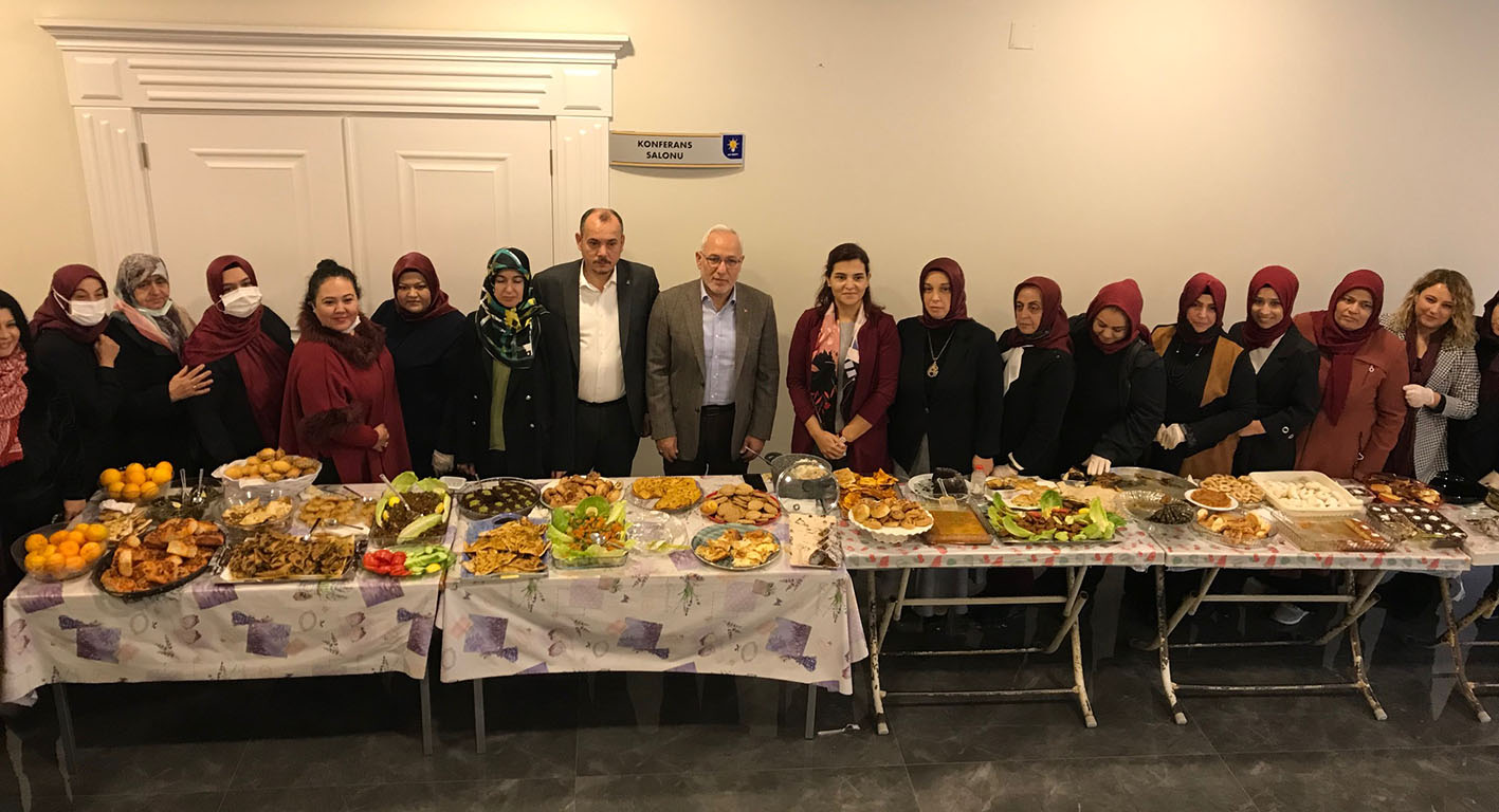 AK KADINLARDAN ‘YERLİ ÜRET, MİLLİ TÜKET’ KERMESİ