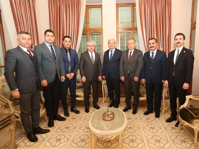 Emekliye Ayrılan Vali Yardımcısı Bozacıoğlu’na Veda Yemeği