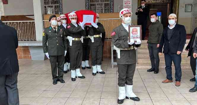 İskenderun’da Kore Gazisi İbrahim Batar son yolculuğuna uğurlandı