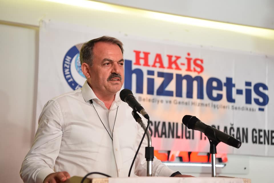 atesi-bir-miktar-alir-fakat-kozu-sondurmeye-yetmez