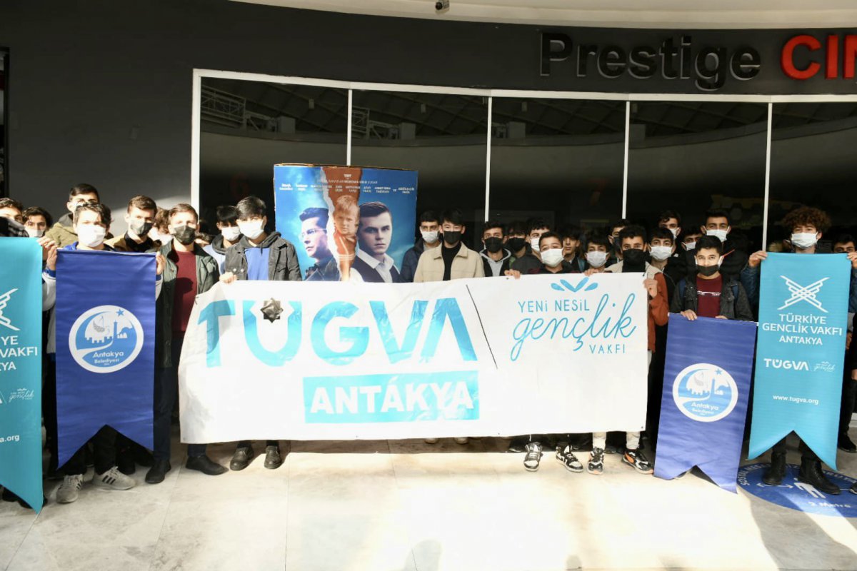 KESİŞME FİLMİNİ ÜCRETSİZ İZLEDİLER