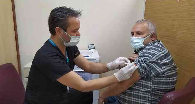 Hatay’da Turkovac aşısı yapılmaya başlandı