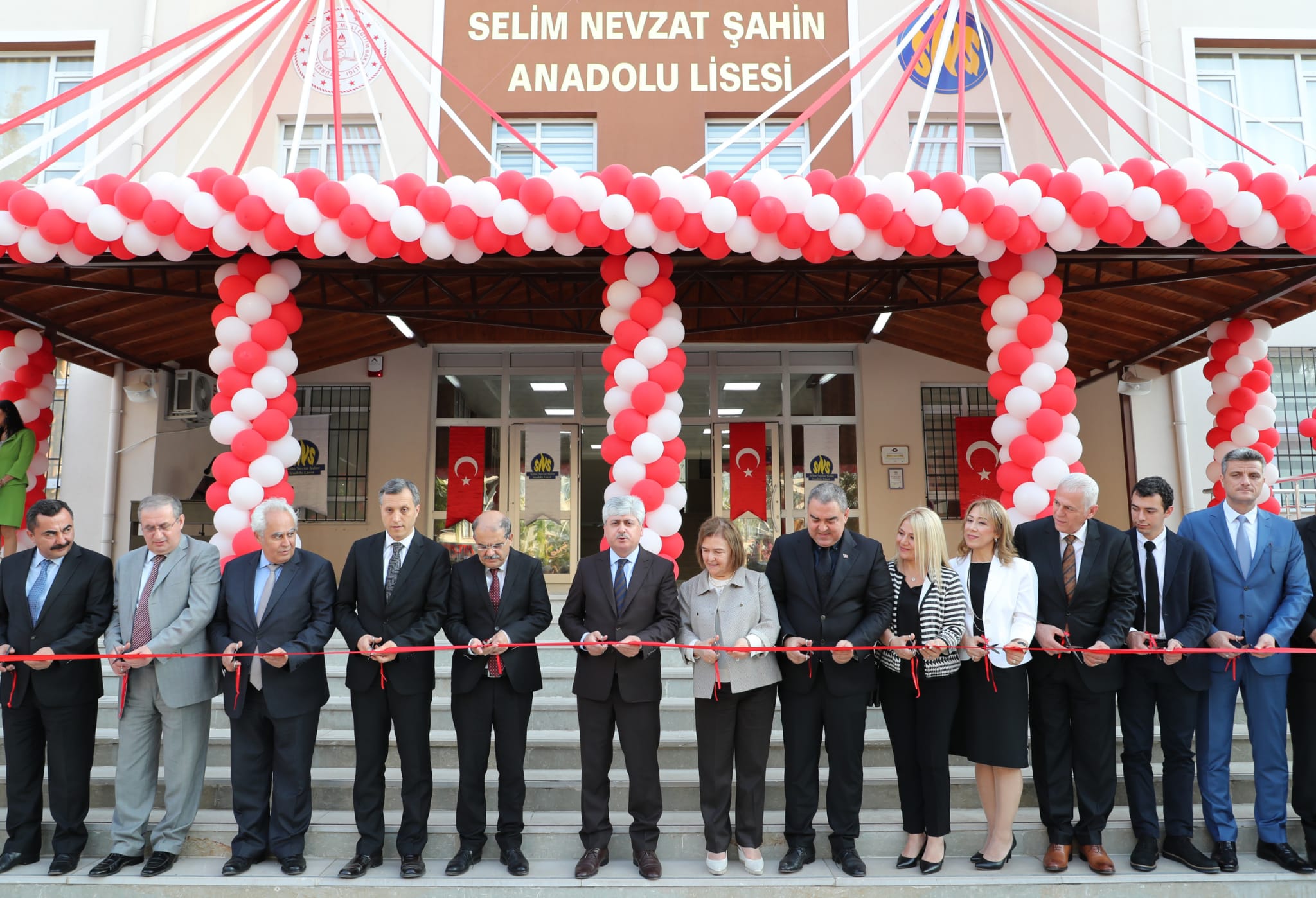 Vali Doğan, Defne Selim Nevzat Şahin Anadolu Lisesi’nin Açılış Törenine Katıldı