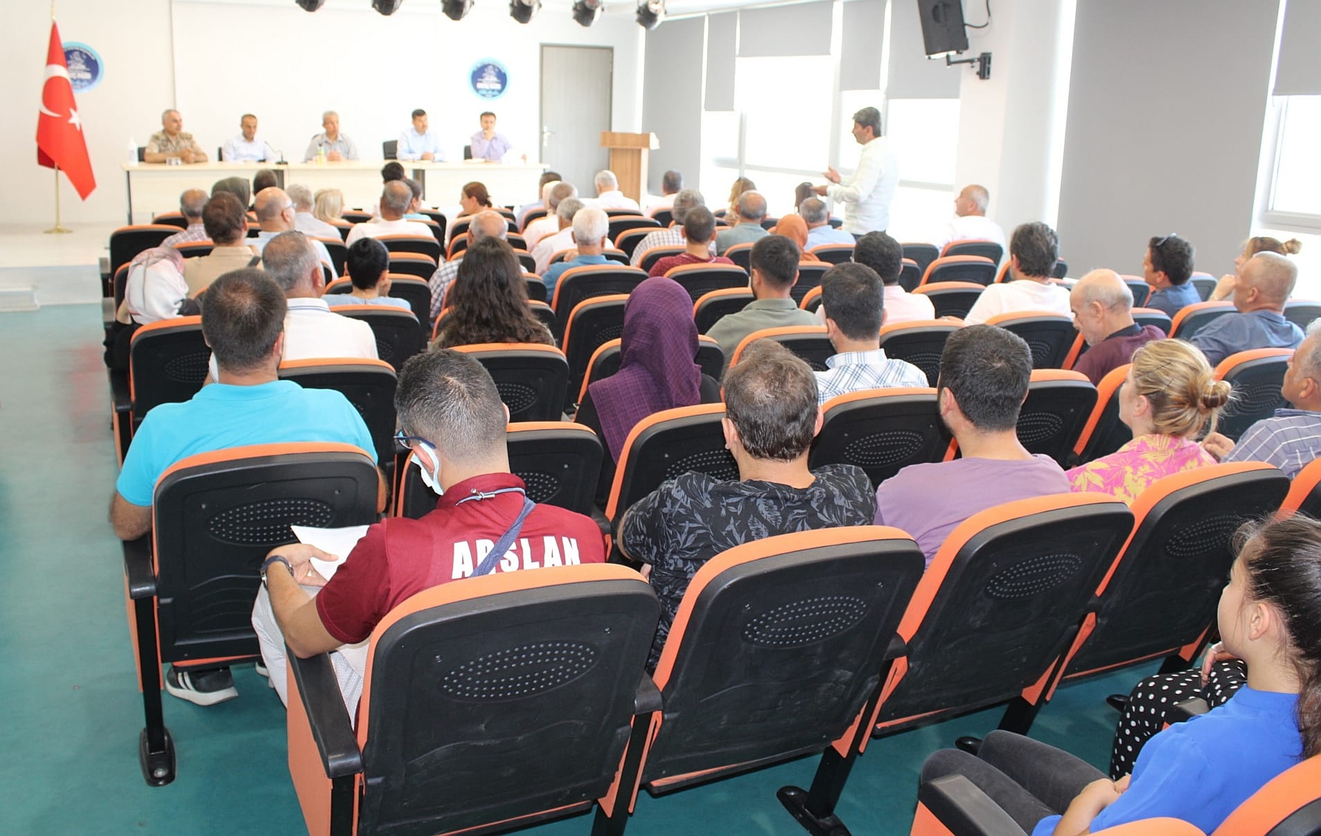 İSKENDERUN’DA HALK İLE BULUŞMA TOPLANTISI