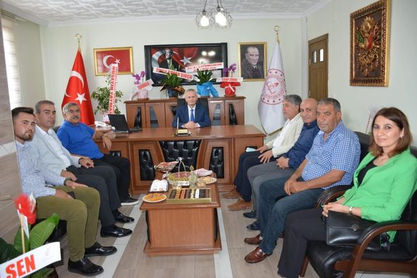 AK PARTİ’DEN MİLLİ EĞİTİM MÜDÜRÜNE ZİYARET