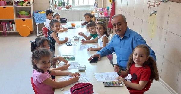 GÜLİSTAN YENİÇAĞ MAHALLESİNDEKİ OKULLARI ZİYARET ETTİ