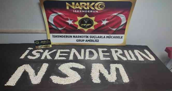 Hatay’da 9 bin 500 adet captagon hap ele geçirildi