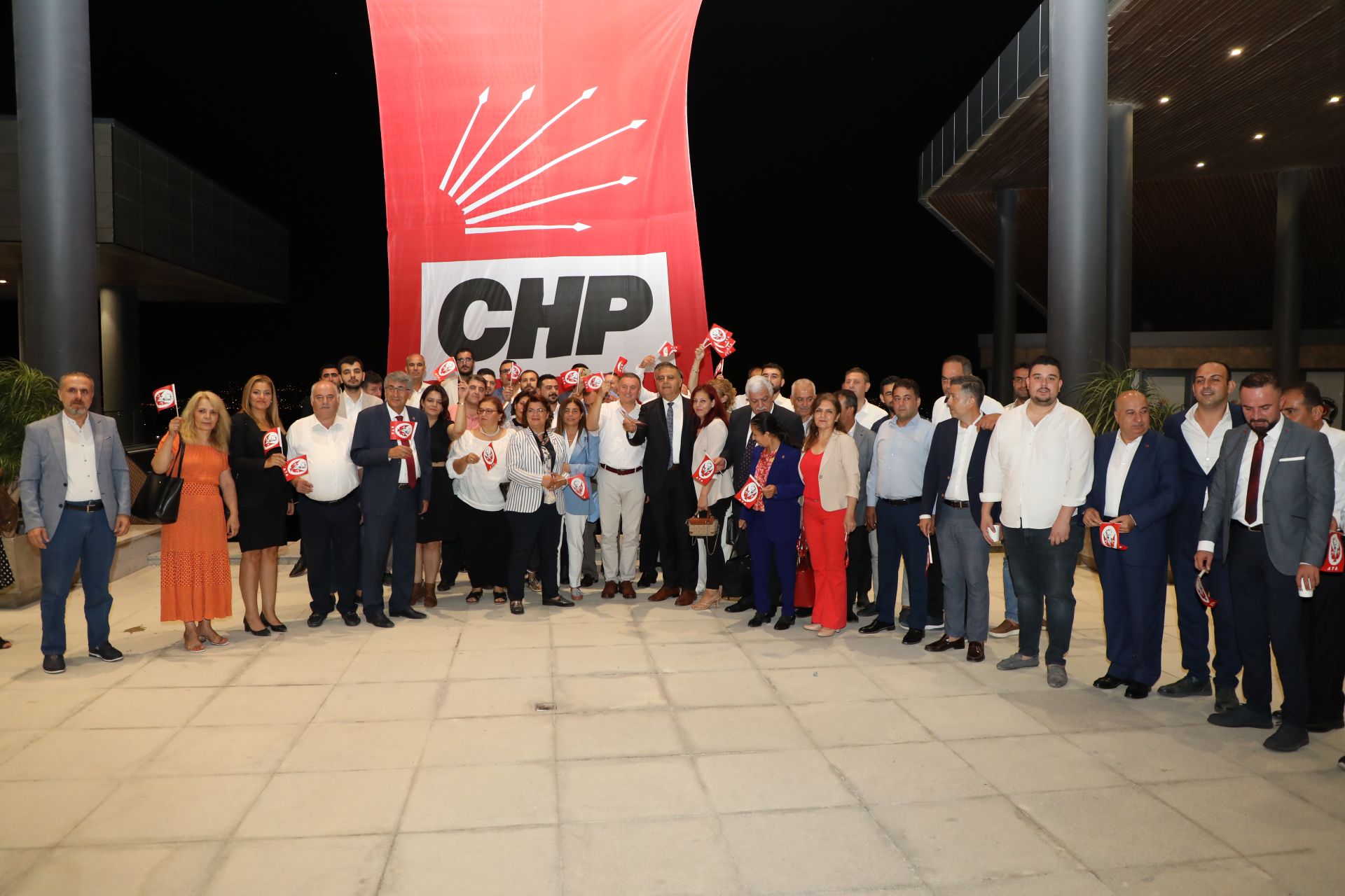 CHP’NİN 99.KURULUŞ YIL DÖNÜMÜ HATAY’DA COŞKUYLA KUTLANDI