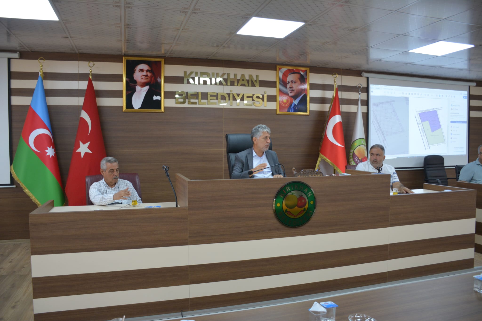 KIRIKHAN BELEDİYE MECLİSİ EYLÜL AYI OLAĞAN TOPLANTISINI YAPTI