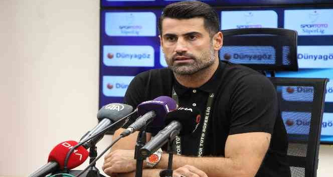 Demirel “Kafamızda oynadığımız maçı, sahada oynayarak kazanmasını bildik”