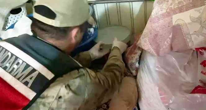 Hatay’da 1 kilo 300 gram esrar ele geçirildi