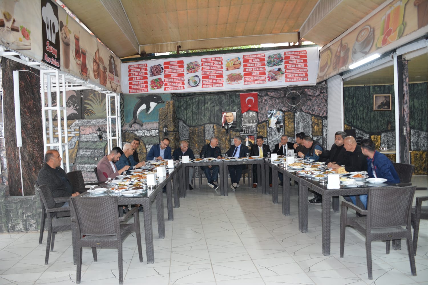 BAŞKAN YAVUZ, KIRIKHAN BASINI İLE AYLIK RUTİN TOPLANTISINI YAPTI