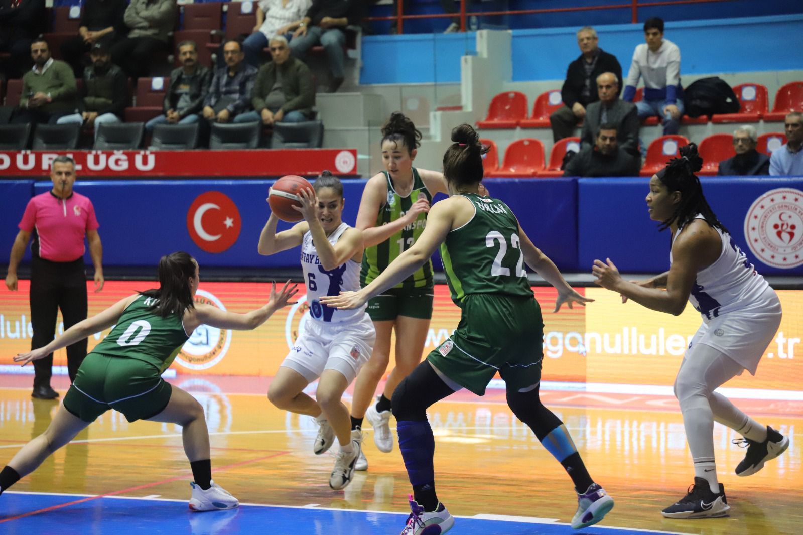 HATAY BÜYÜKŞEHİR BELEDİYESPOR KADIN BASKETBOL TAKIMINDAN BİR GALİBİYET DAHA