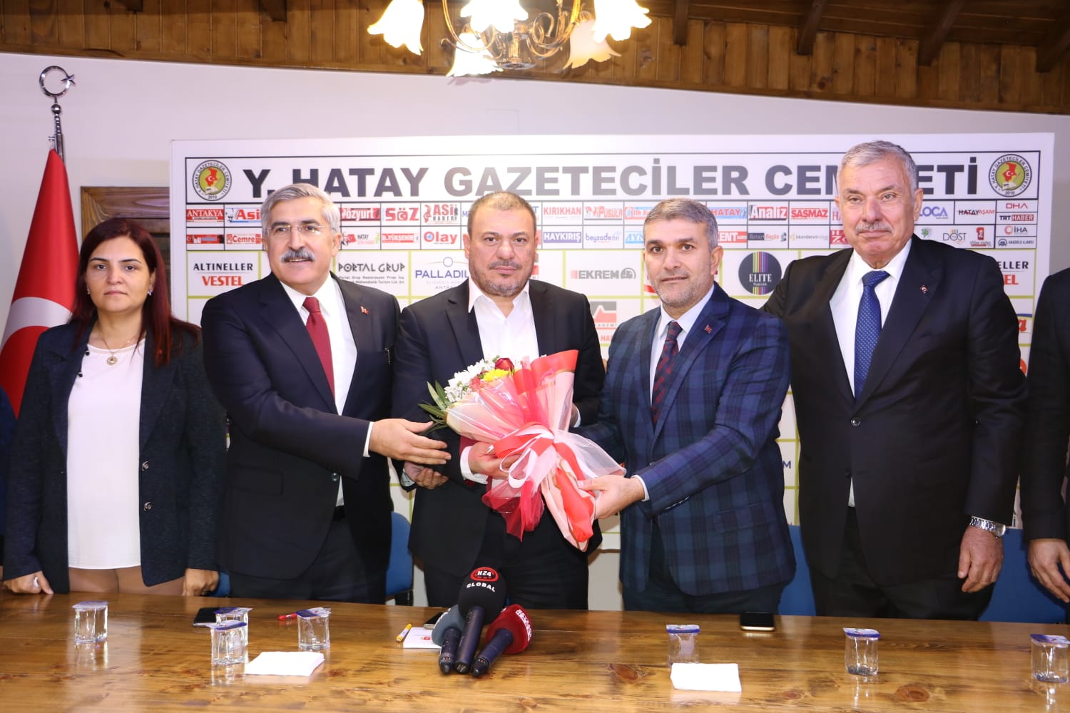 AK PARTİ HEYETİ’NDEN HGC’YE ZİYARET