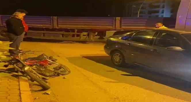 Tırla motosiklet çarpıştı: 1 yaralı