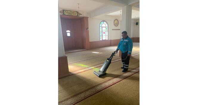 Antakya Belediyesi İbadethane temizliklerine devam ediyor