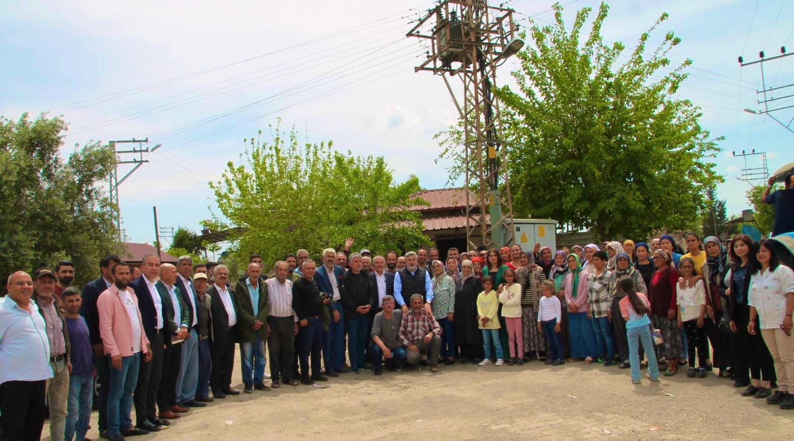 YAYMAN”DEPREM BÖLGESİNDE AK PARTİ SÜRPRİZ YAPACAK”