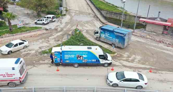 Depremlerde yıkılan Hatay’da kanal arızaları robot kameralarla tespit ediliyor