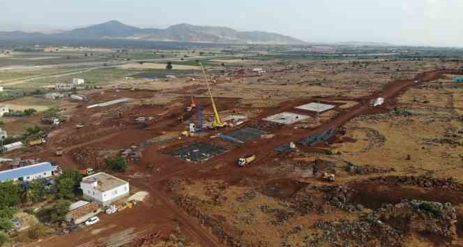 Hassa’da 4 bin deprem konut için kazmalar vuruldu