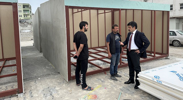 Kaymakam Demiryürek Konteyner Çarşı’yı Denetledi