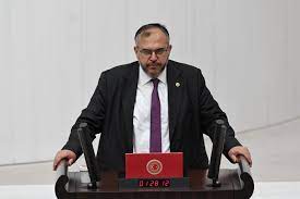 ÇALIŞKAN “AKADEMİSYENLER MAĞDUR”