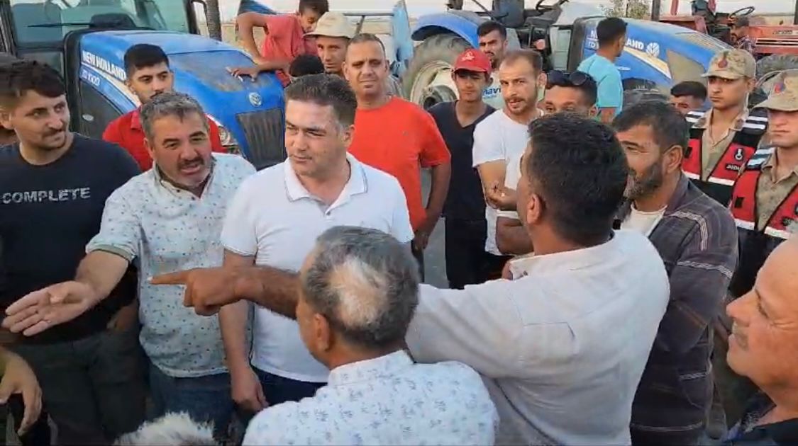 SULAMA YAPAMAYAN ÇİFTÇİNİN DERDİNE CHP VEKİLİ MULLAOĞLU YETİŞTİ