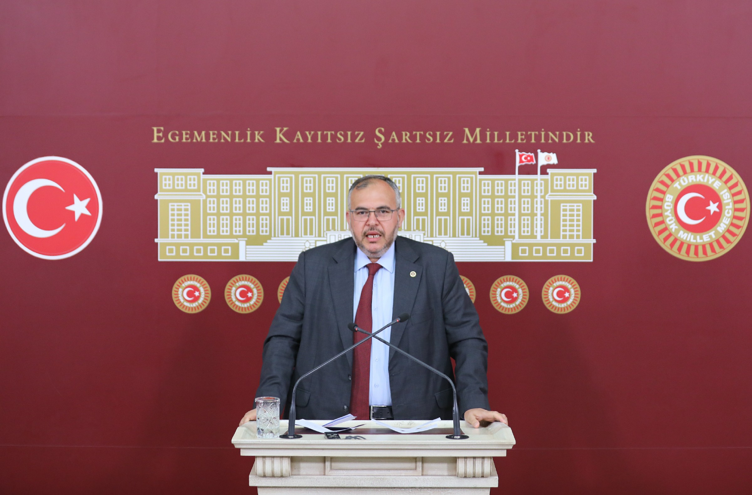 ÇALIŞKAN “DEPREMZEDELERİN BORÇLARI SİLİNMELİDİR”